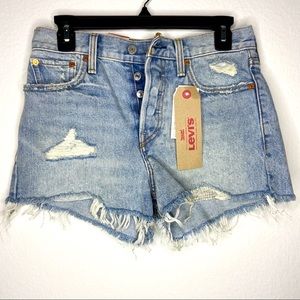 LEVI’S Wedgie Fit Women’s Distressed Button Shorts
